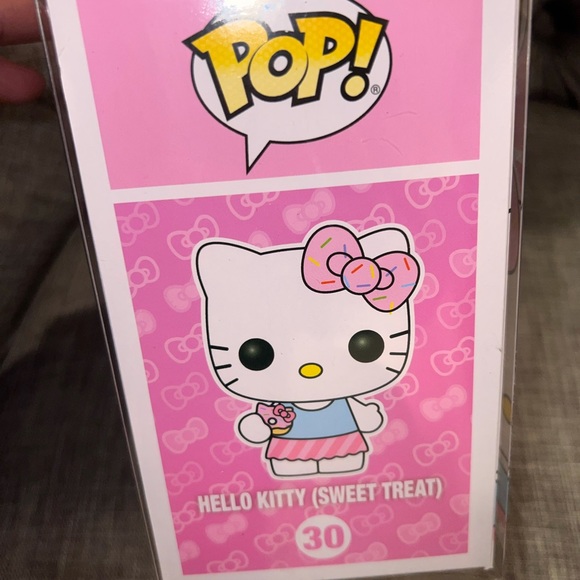 (sold individually) Hello Kitty Plushies/Accesories - Picture 7 of 9